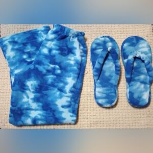 Blue Tie-Dye Lounge Set with Slippers,Size M(Pants),One Size Fits Most(Slippers)